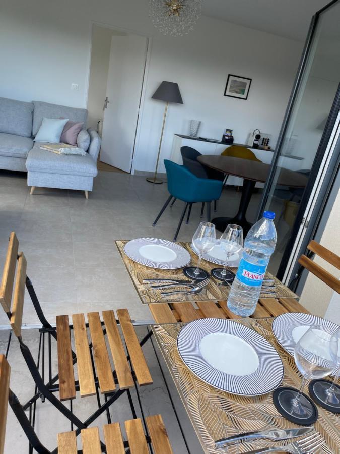 Bella Cruz 66 M2 Prestations Premium, Wifi, Balcon, Parking Avec Borne De Recharge Electrique, Plage Prieure, Commerces ディナール エクステリア 写真