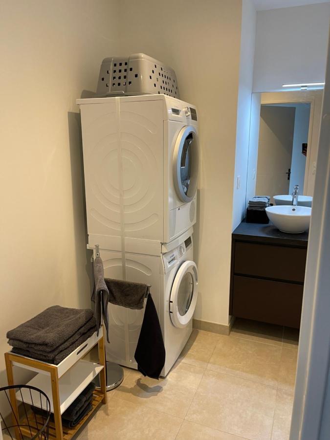 Bella Cruz 66 M2 Prestations Premium, Wifi, Balcon, Parking Avec Borne De Recharge Electrique, Plage Prieure, Commerces ディナール エクステリア 写真