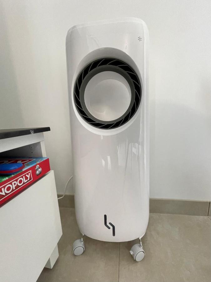 Bella Cruz 66 M2 Prestations Premium, Wifi, Balcon, Parking Avec Borne De Recharge Electrique, Plage Prieure, Commerces ディナール エクステリア 写真